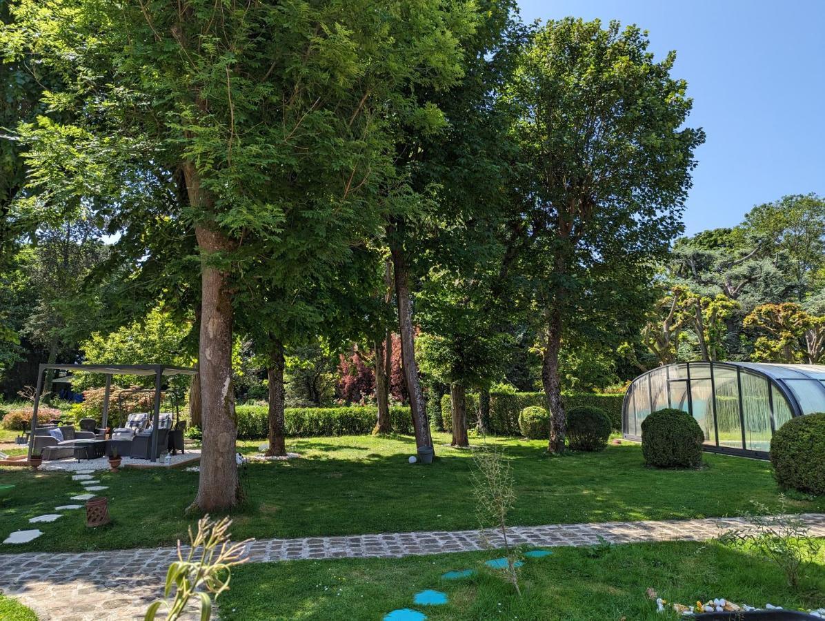 Villa Delice Quincy-sous-Senart Bagian luar foto